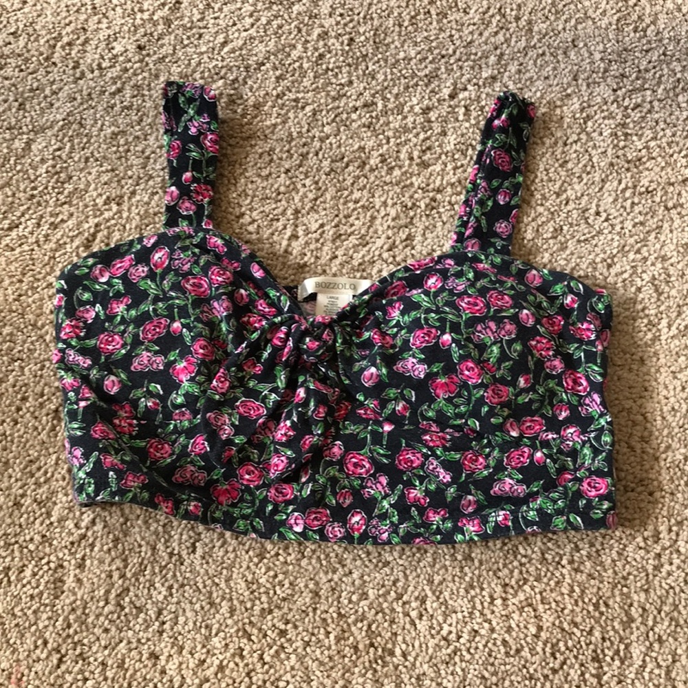 Cute flowered bralette/crop top!